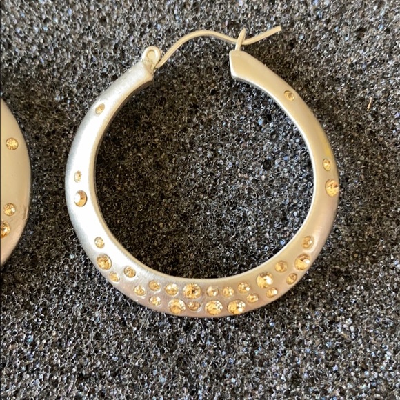 Hoop Earrings - Picture 3 of 4